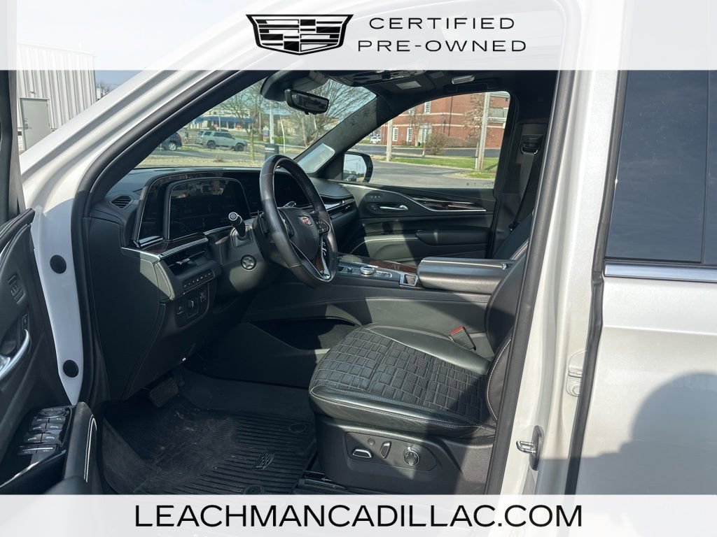 Certified 2023 Cadillac Escalade Premium Luxury Platinum image 10