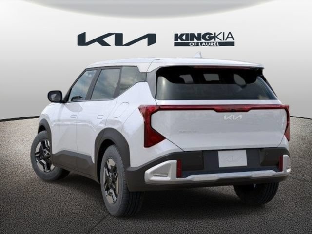 New 2027 Kia Seltos LX FWD image 4