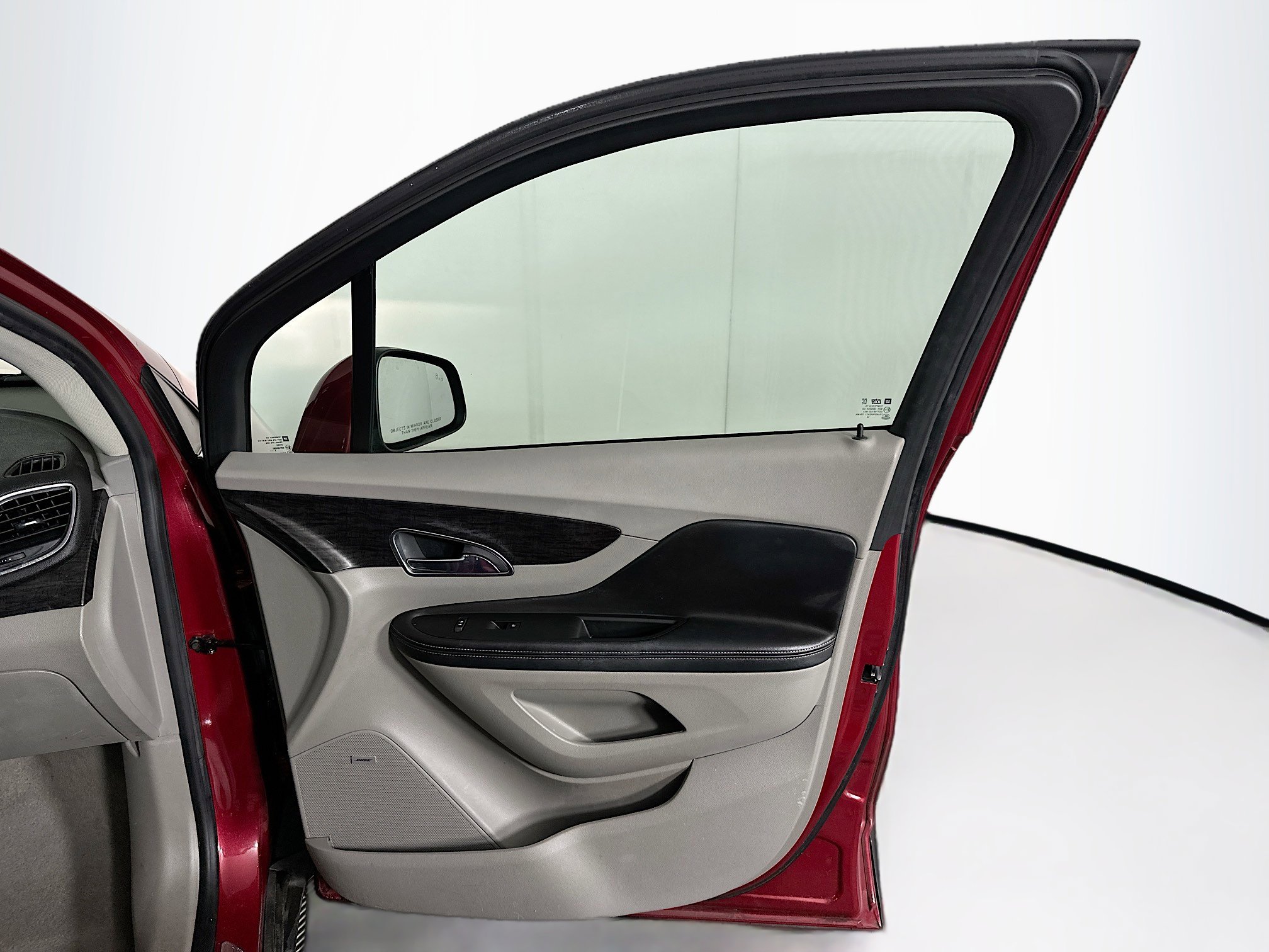 Used 2014 Buick Encore Convenience image 32