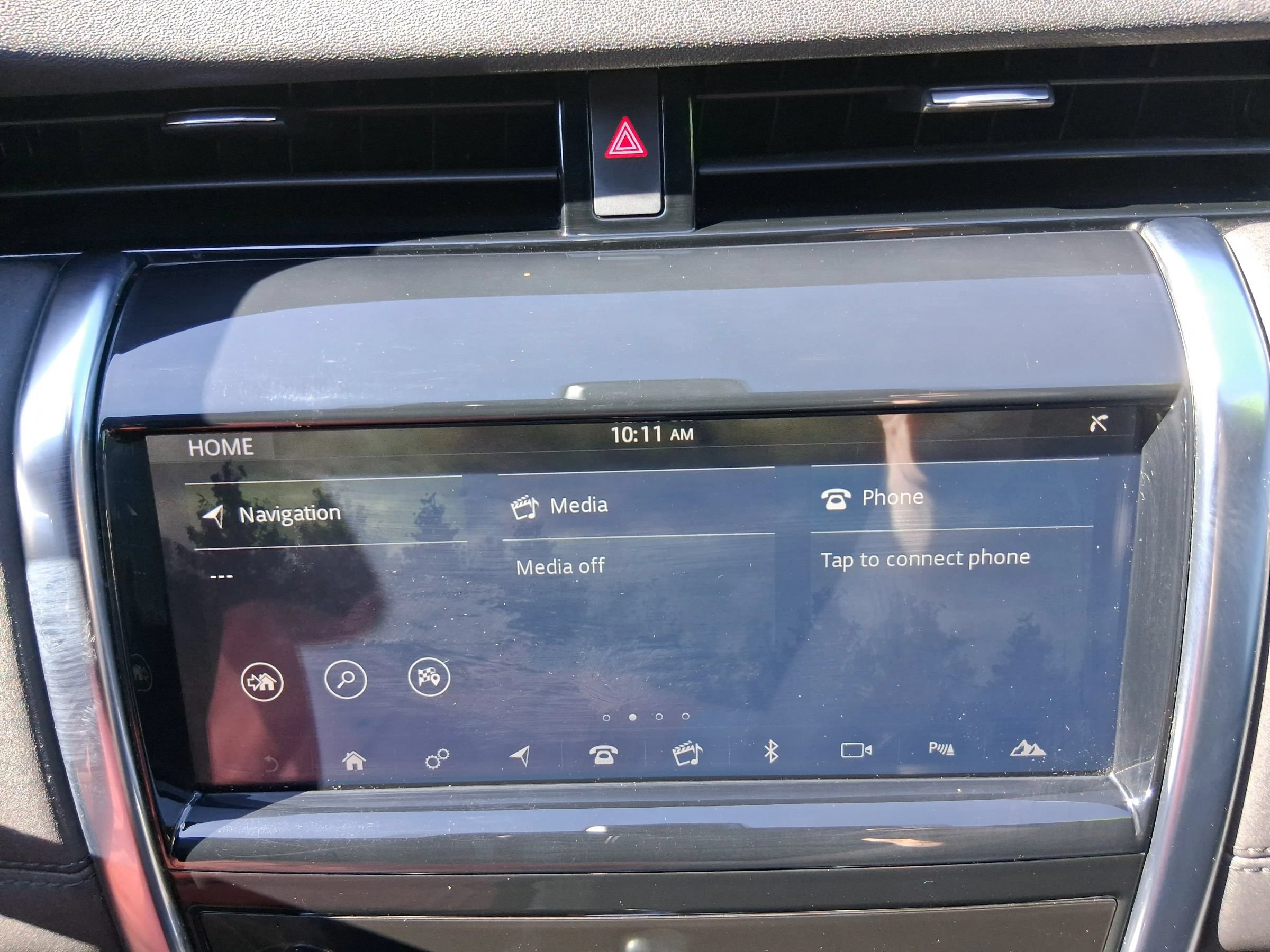 Used 2020 Land Rover Discovery Sport AWD/4WD image 18