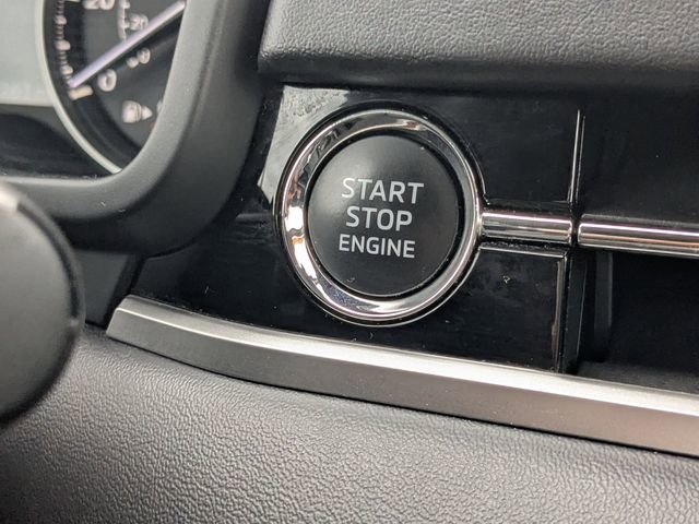 Used 2022 Mitsubishi Outlander SE image 28