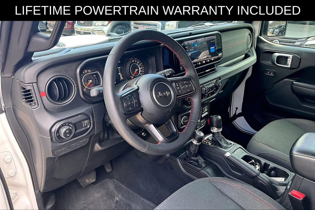 Used 2024 Jeep Gladiator Rubicon w/ Convenience Group image 13