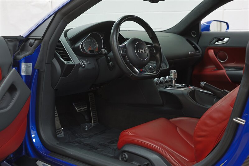 Used 2015 Audi R8 V8 AWD/4WD image 52