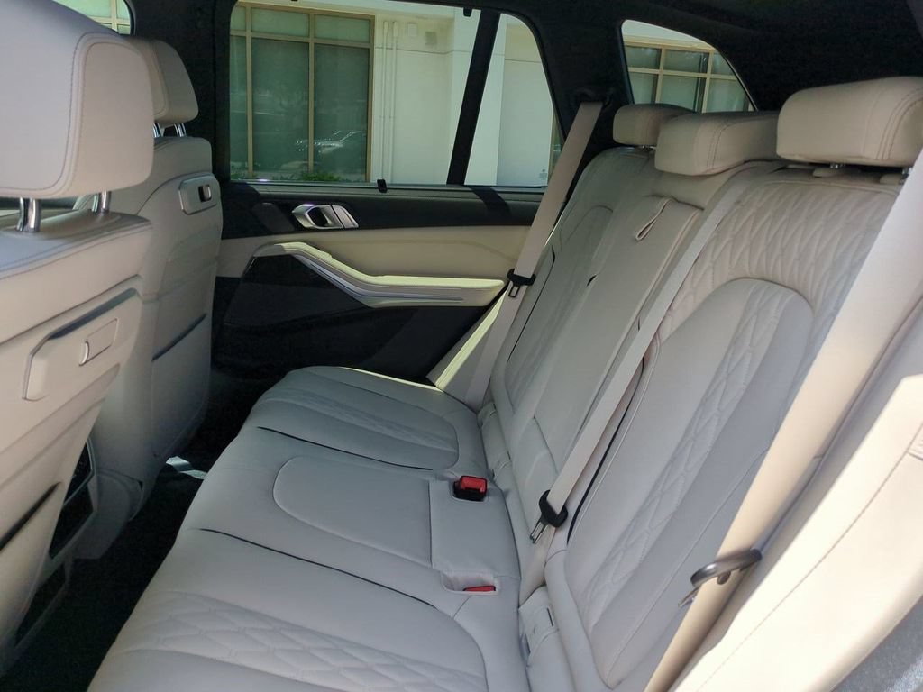 New 2026 BMW X5 M60i AWD/4WD image 14
