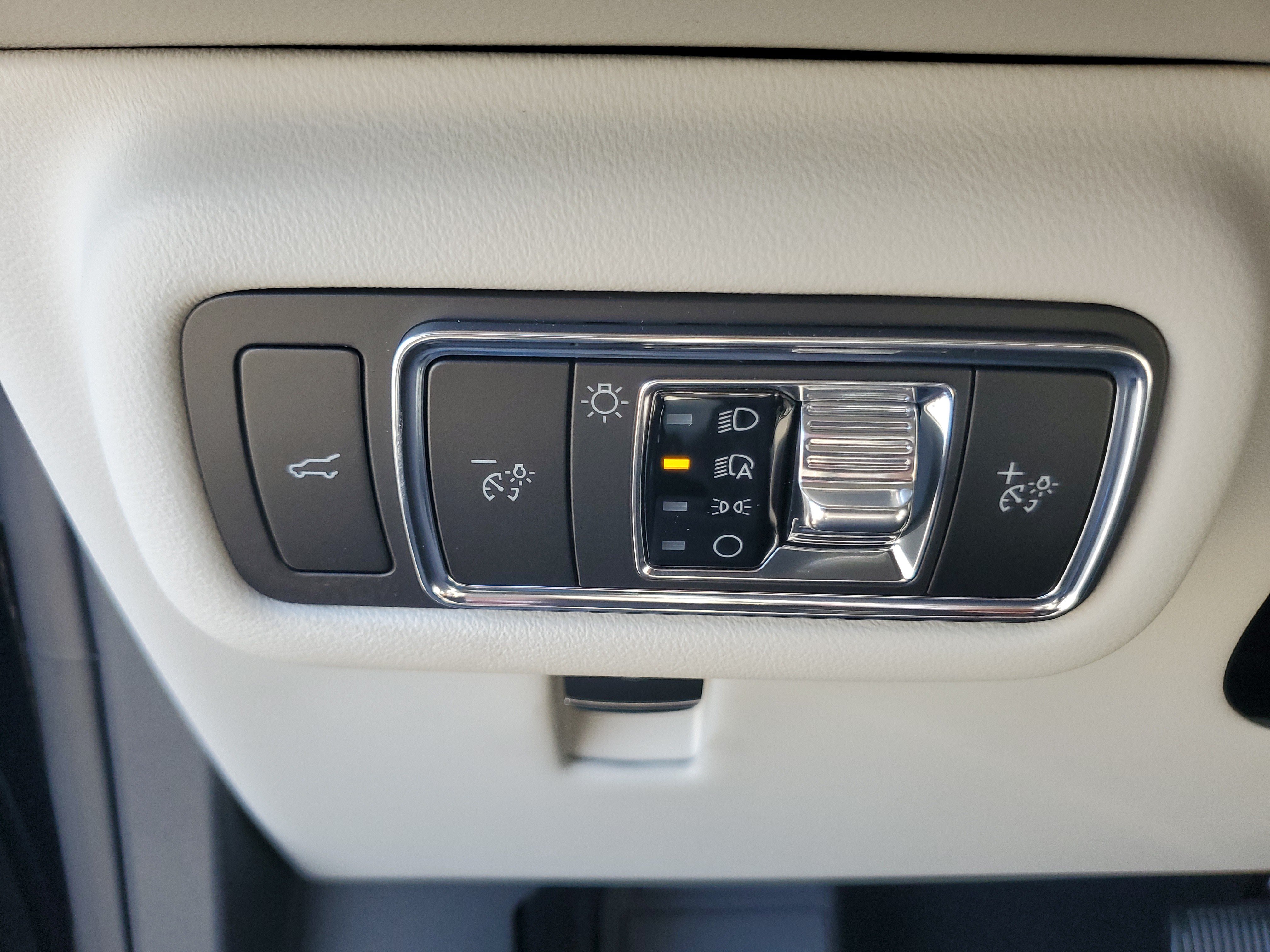 New 2026 Lincoln Nautilus Premier w/ Equipment Group 102A AWD/4WD image 14