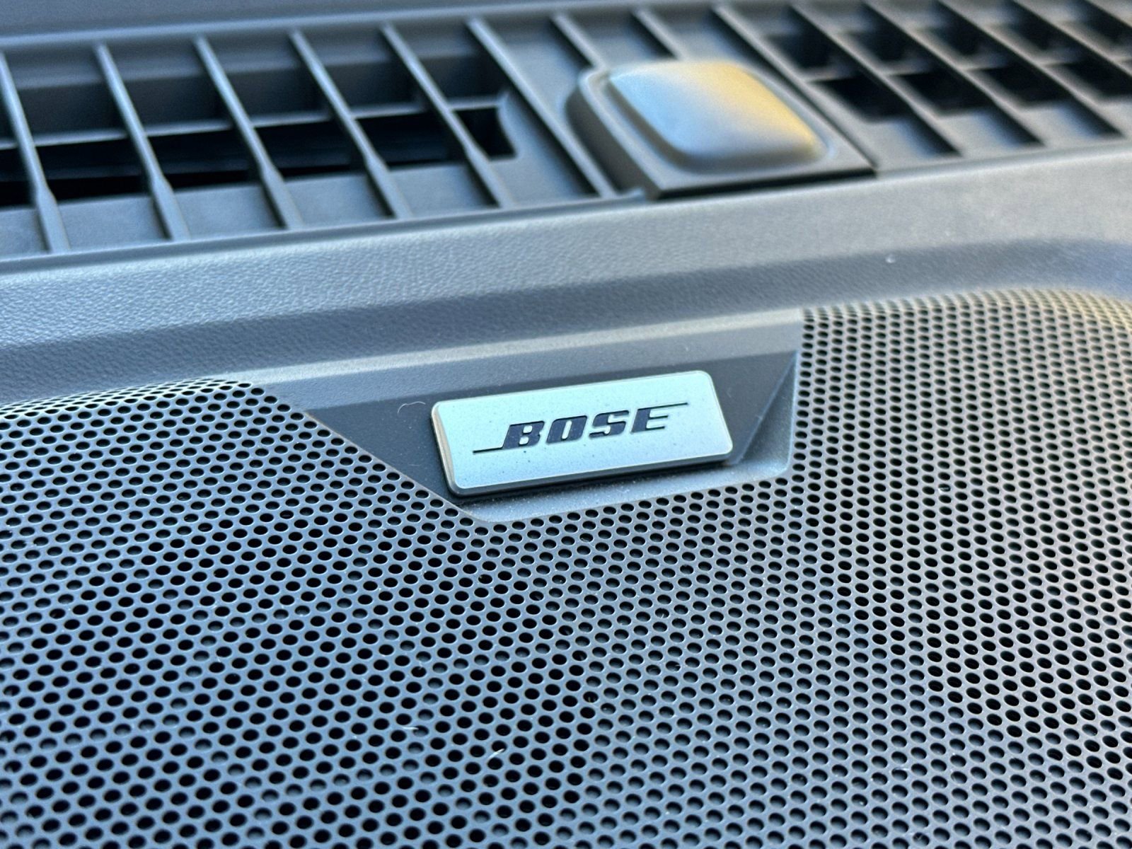 New 2025 Chevrolet Colorado Z71 w/ Midnight Edition image 20