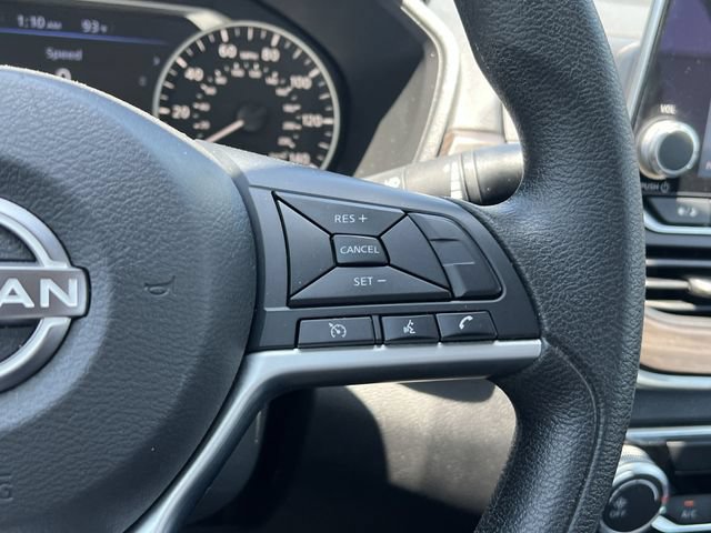 Used 2024 Nissan Altima 2.5 SV FWD image 26