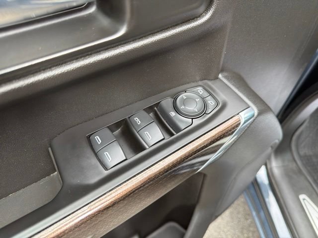 Certified 2020 Chevrolet Silverado 1500 LT w/ All-Star Edition AWD/4WD image 18