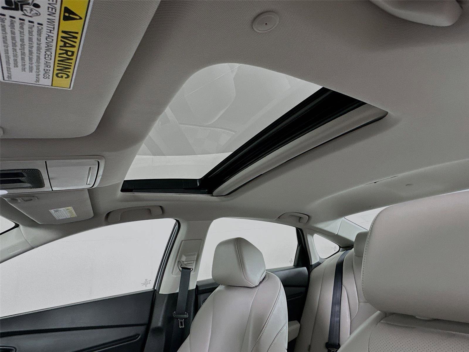 Used 2023 Honda Accord Touring image 17