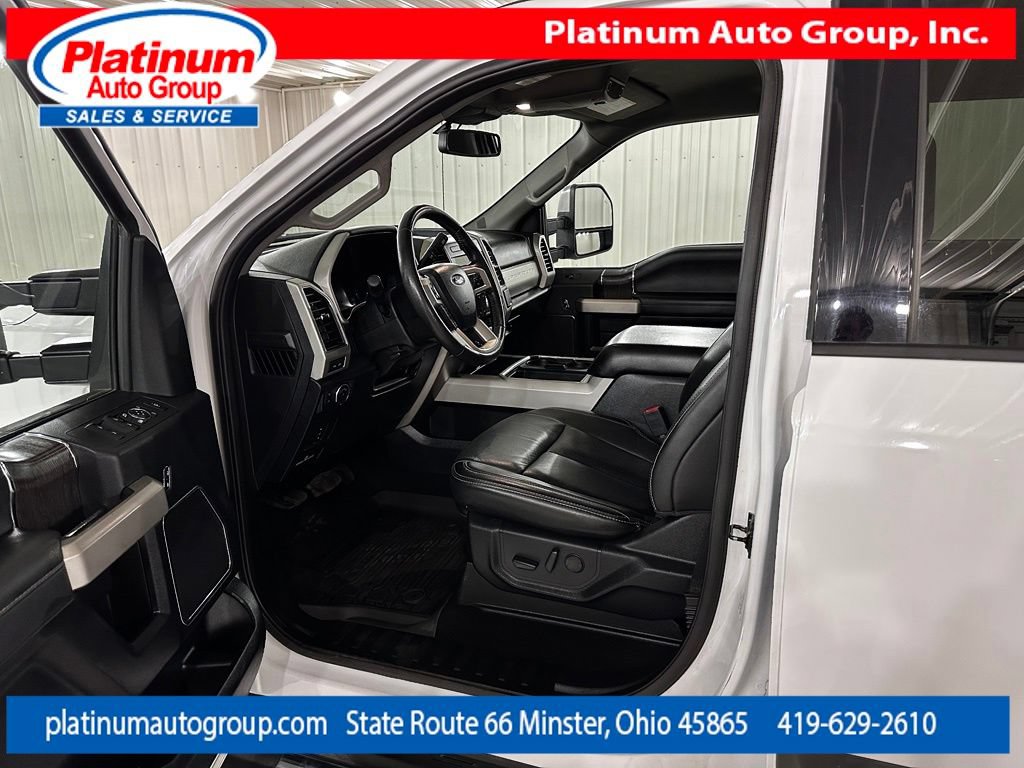 Used 2020 Ford F350 Lariat w/ Chrome Package AWD/4WD image 11