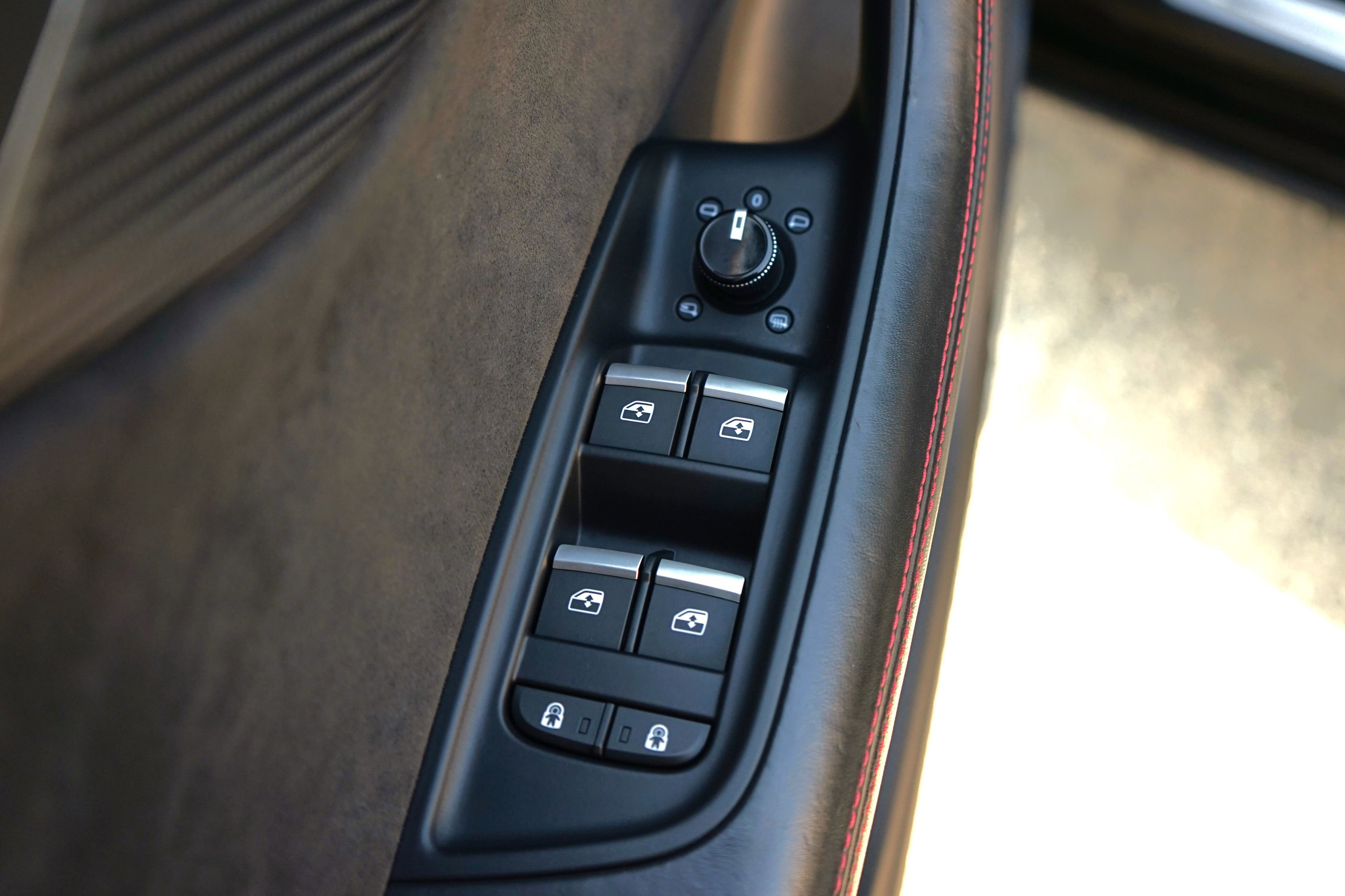 Used 2022 Audi RS Q8 w/ Black Optic Package AWD/4WD image 12