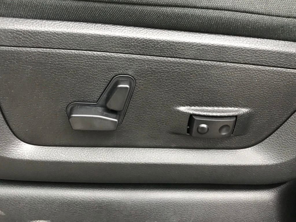 New 2026 RAM 2500 Big Horn image 13