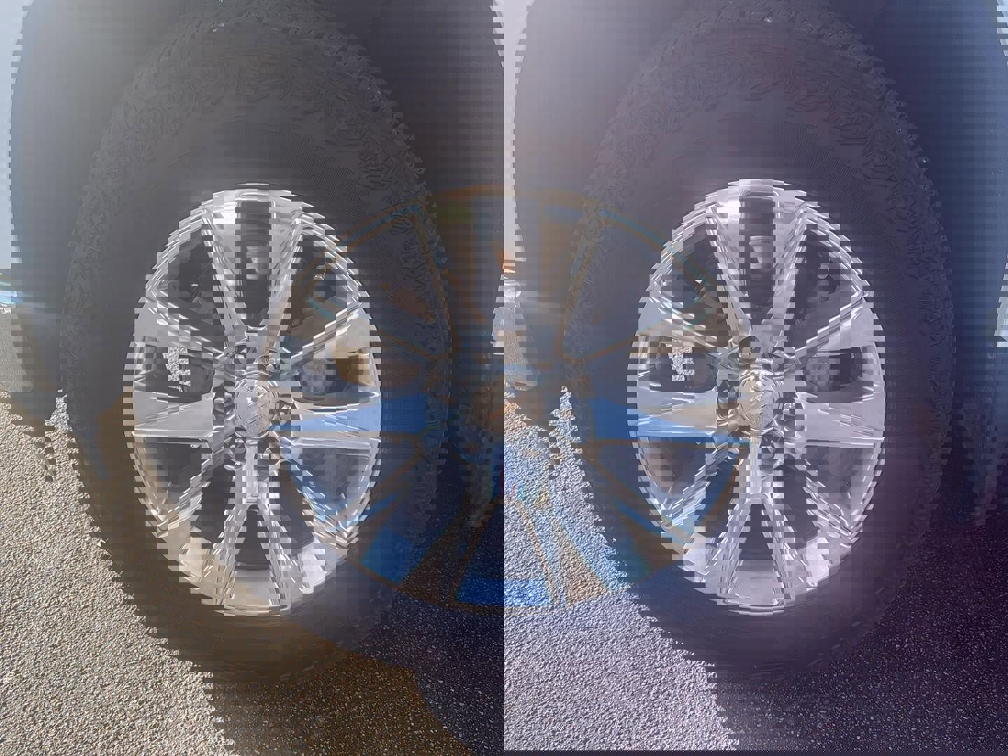 Used 2020 Chevrolet Silverado 1500 LTZ w/ LTZ Premium Package image 12