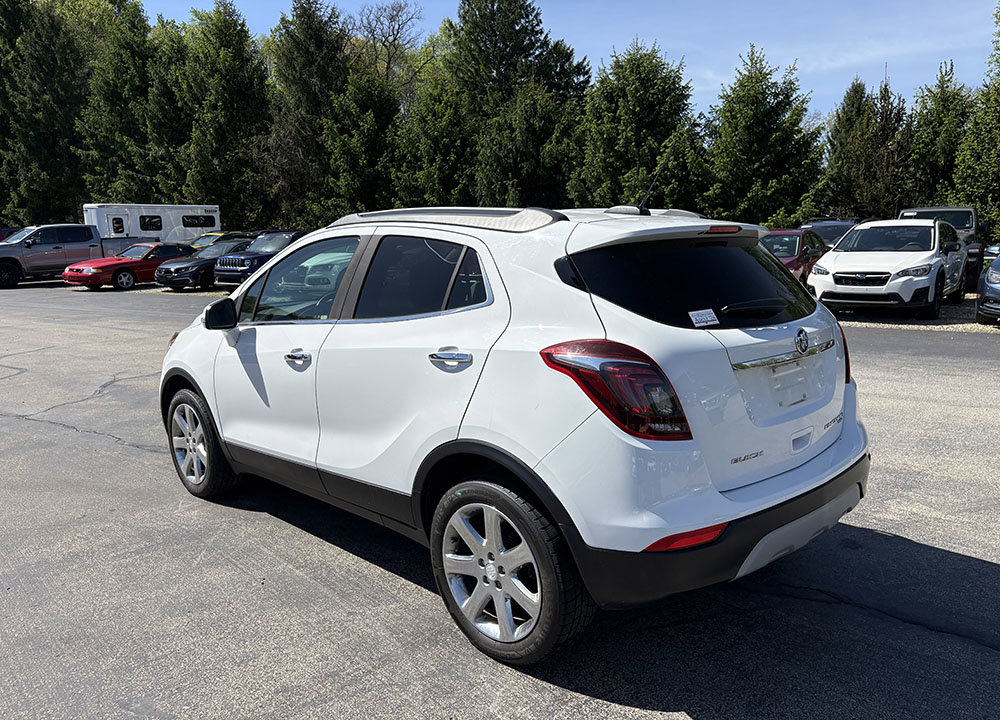 Used 2017 Buick Encore Preferred w/ Experience Buick Package AWD/4WD image 2