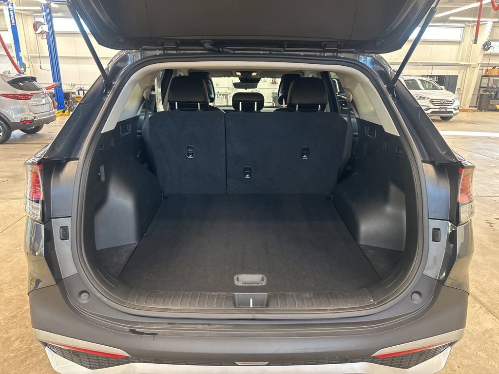 Certified 2024 Kia Sportage EX AWD/4WD image 30