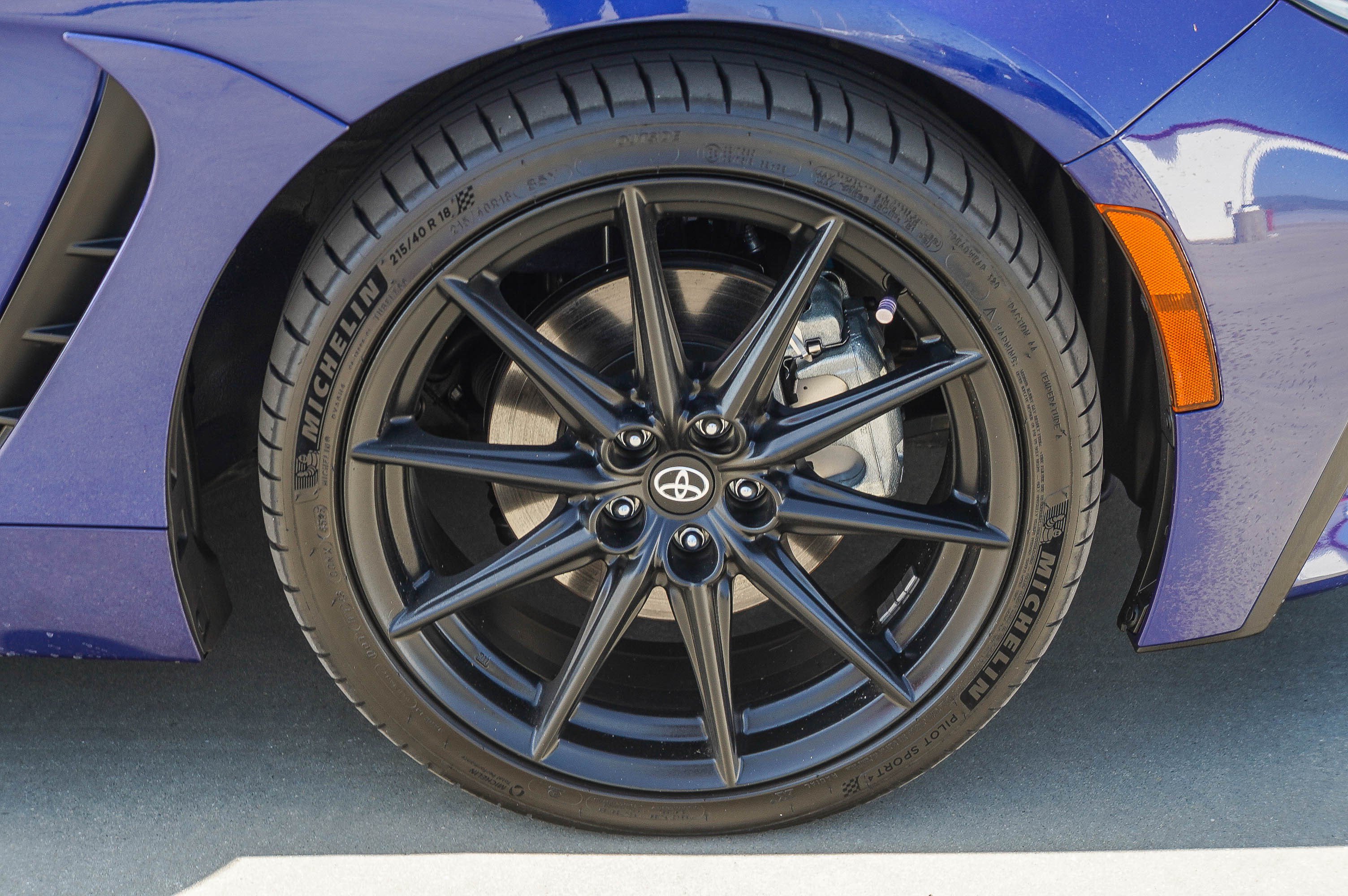 Used 2024 Toyota GR86 Premium RWD image 11