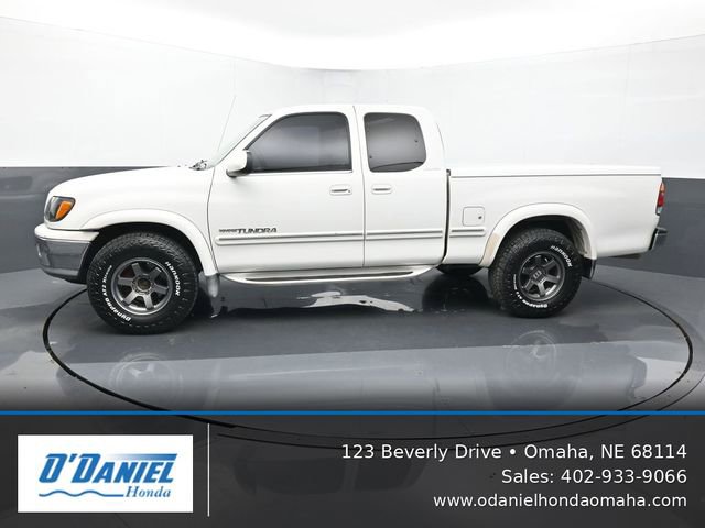 Used 2000 Toyota Tundra Limited RWD image 2