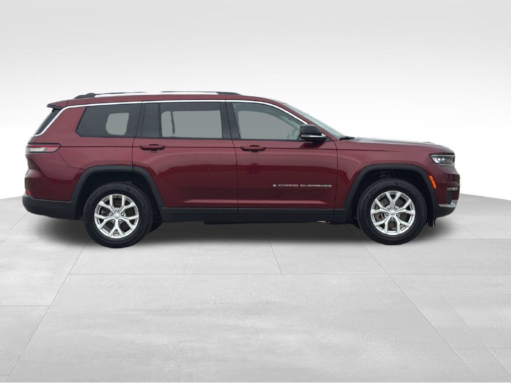 Used 2024 Jeep Grand Cherokee L Limited AWD/4WD image 23