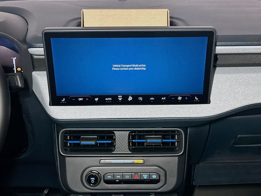 New 2026 Ford Maverick XLT w/ XLT Luxury Package FWD image 13