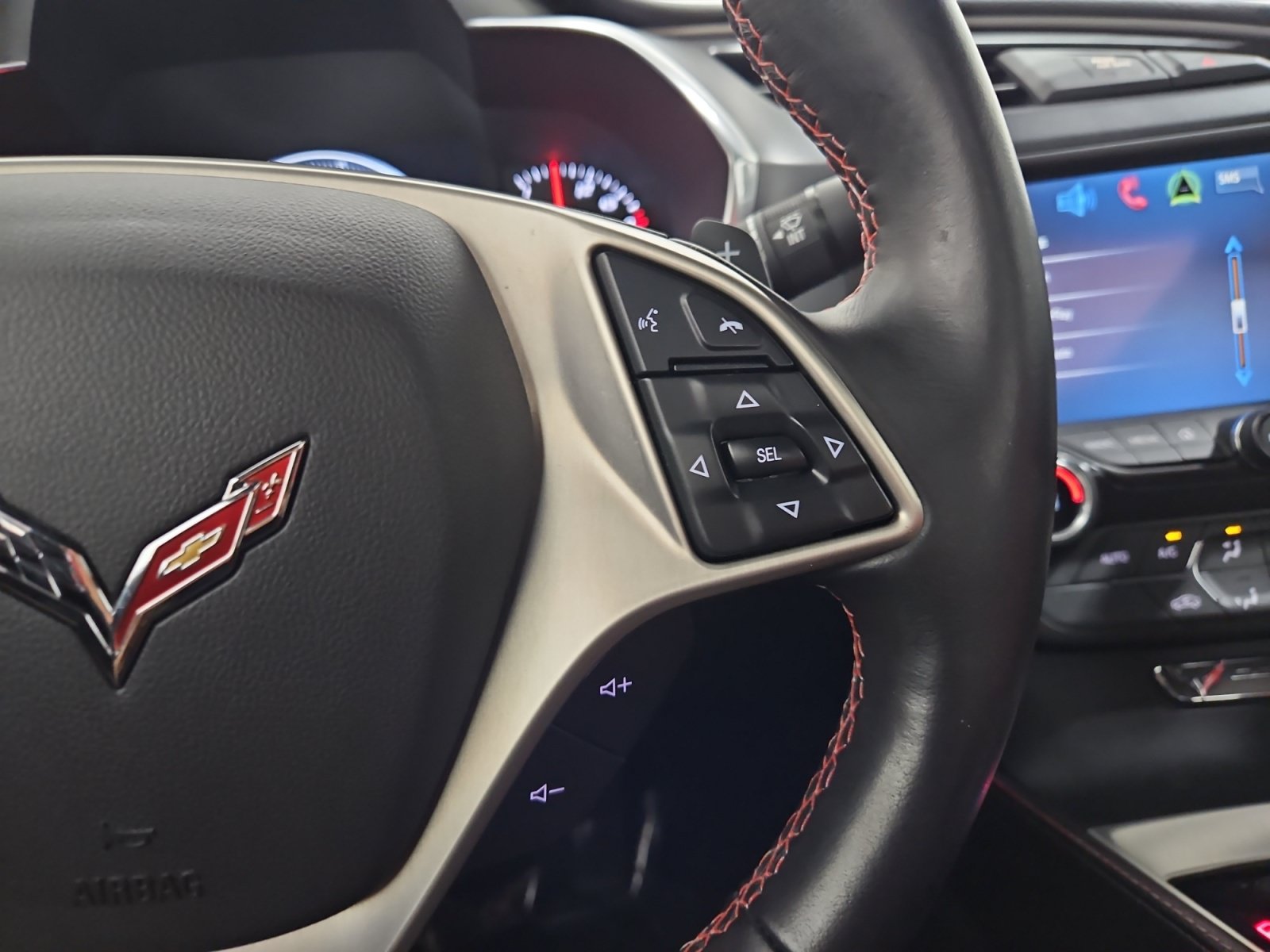 Used 2017 Chevrolet Corvette Stingray Coupe w/ 1LT RWD image 25