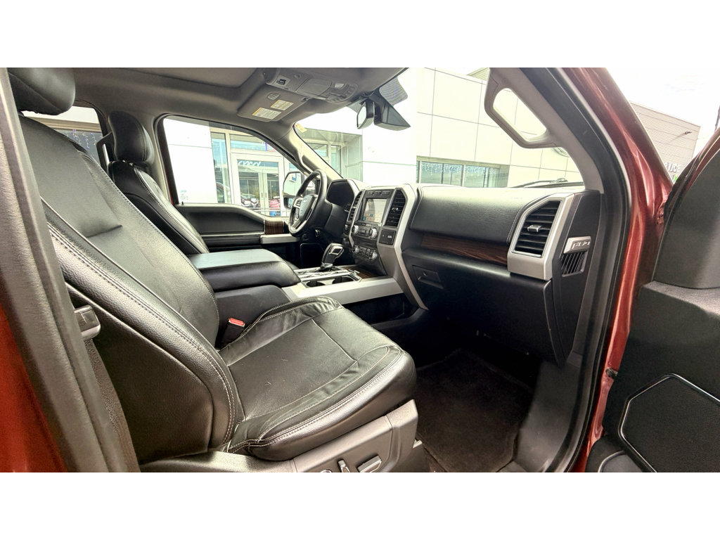 Used 2017 Ford F150 Lariat w/ Equipment Group 502A Luxury AWD/4WD image 11