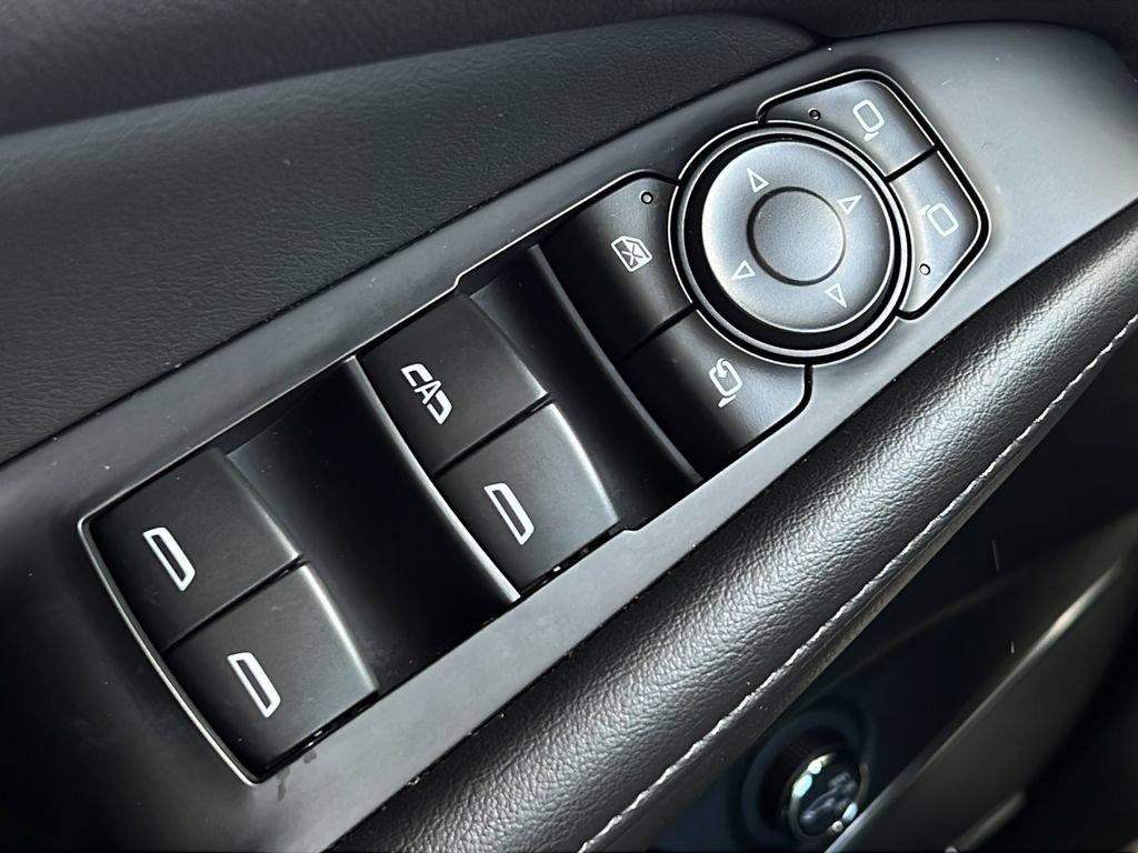 Used 2020 Buick Enclave Avenir w/ Avenir Technology Package AWD/4WD image 20