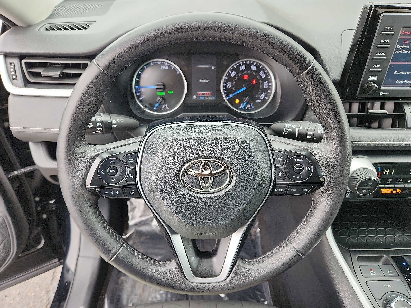 Used 2021 Toyota RAV4 XLE w/ XLE Grade Weather Package image 19