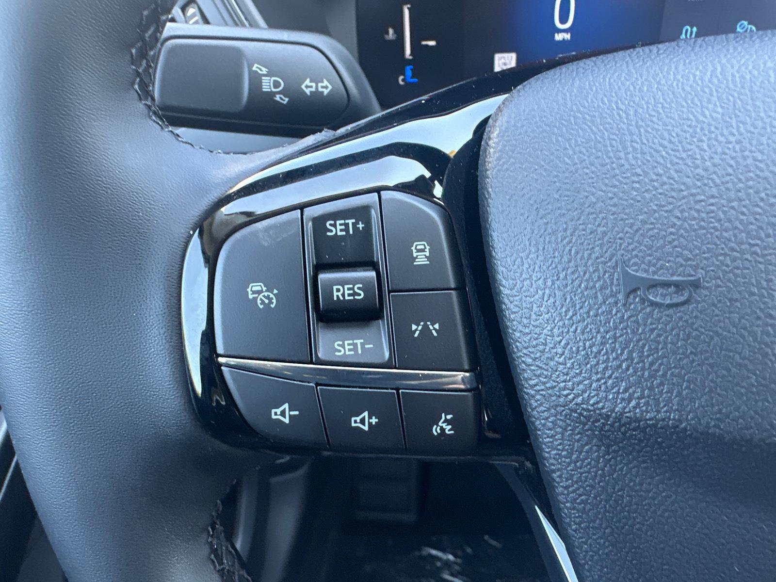 New 2026 Ford Escape Active image 18