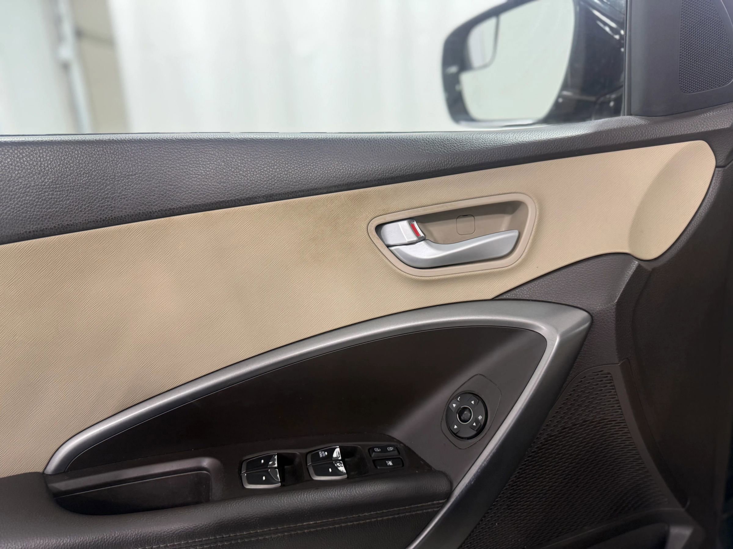 Used 2018 Hyundai Santa Fe Sport AWD/4WD image 12