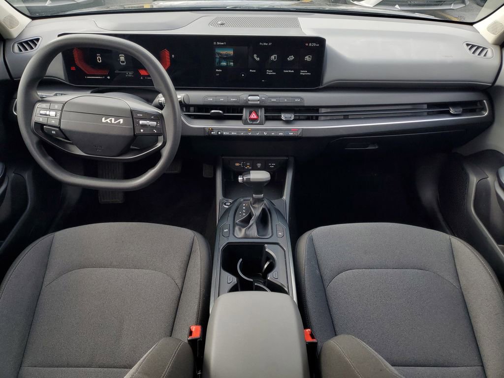 Used 2025 Kia K4 FWD image 16