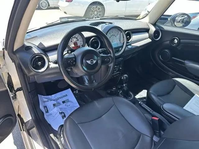 Used 2012 MINI Cooper Hardtop FWD image 9