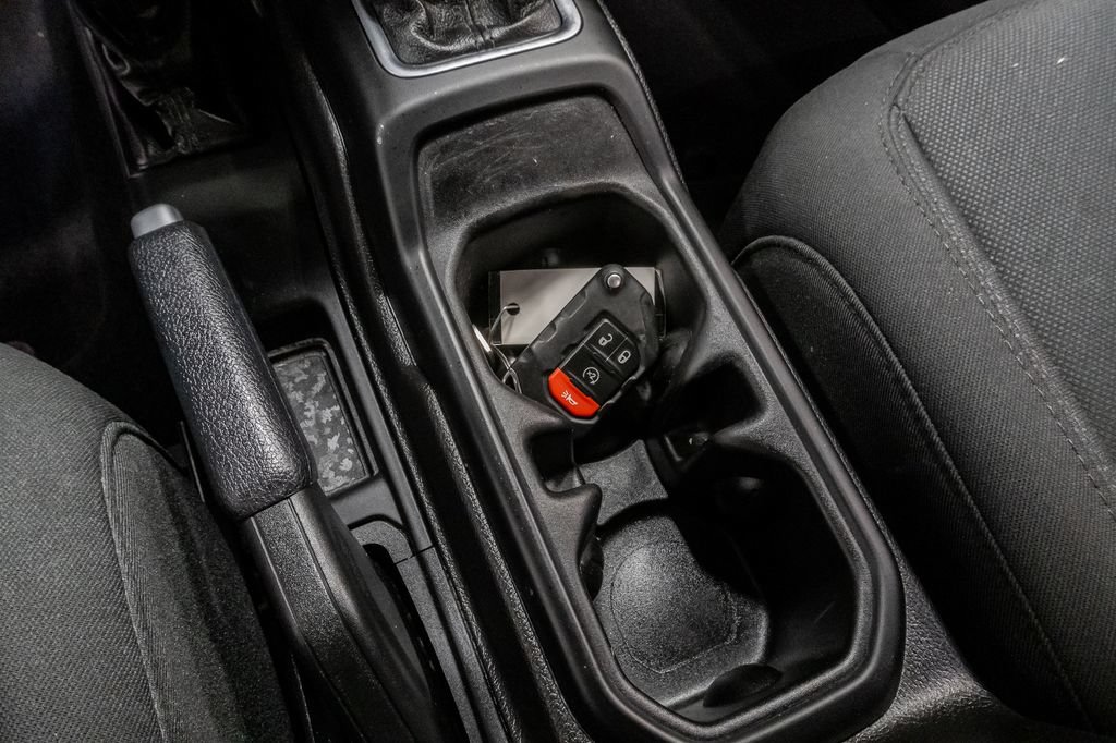 Used 2022 Jeep Wrangler Unlimited Sport AWD/4WD image 22
