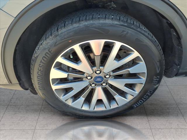 Used 2022 Ford Escape SE AWD/4WD image 10