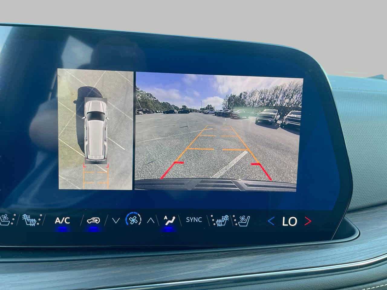 New 2026 Chevrolet Suburban Premier w/ Sun And Tow Package image 24