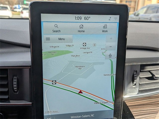 Used 2023 Ford Explorer Limited w/ Limited Technology Package image 22