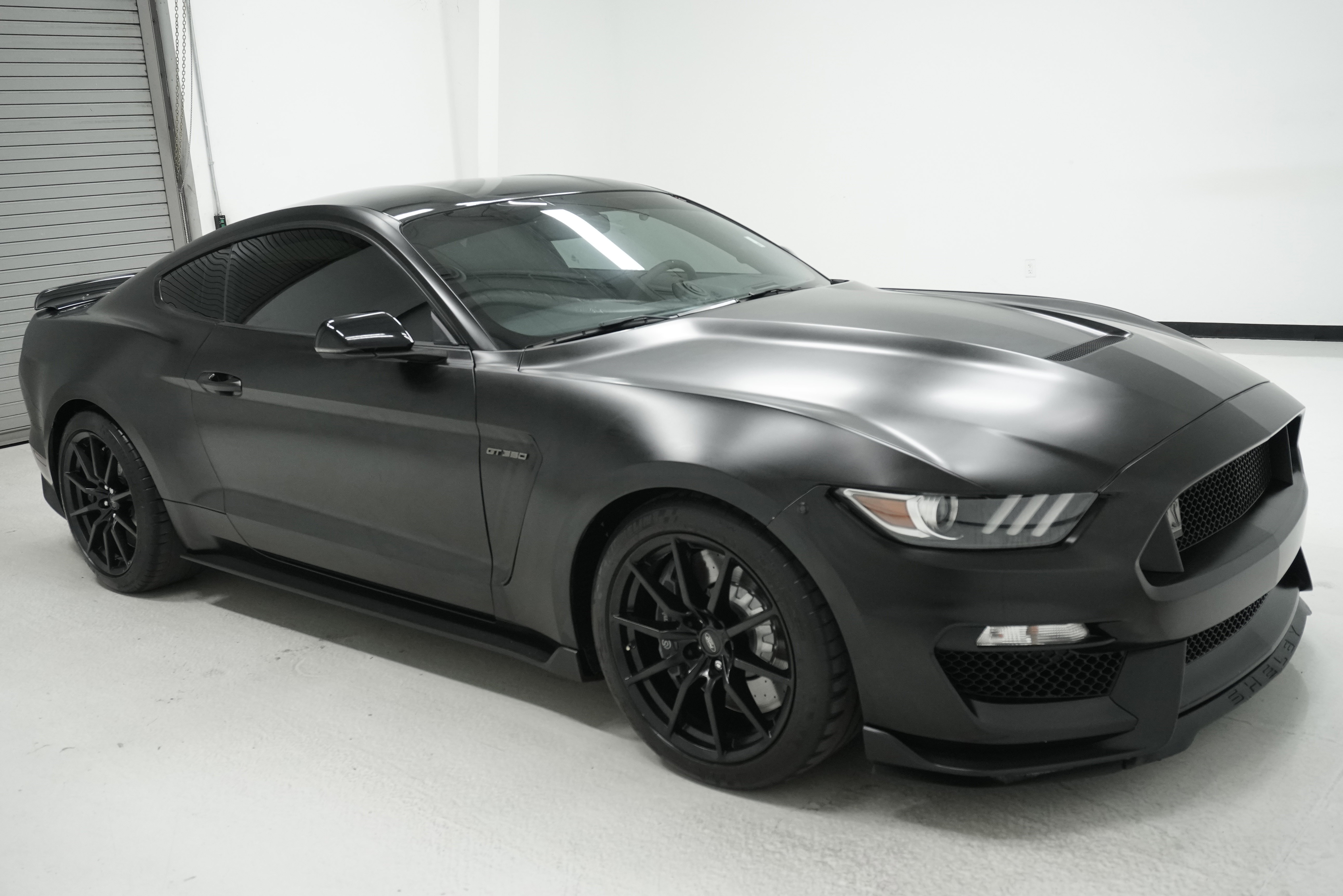 Used 2017 Ford Mustang Shelby GT350 w/ Electronics Package image 3