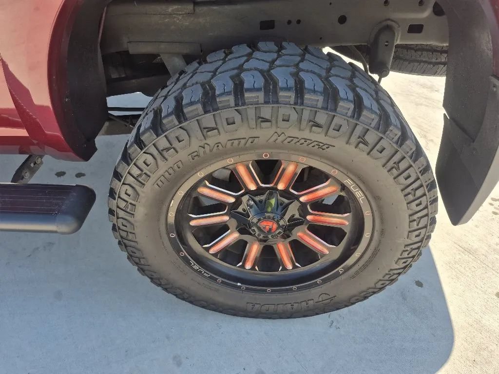 Used 2018 RAM 2500 Laramie w/ Sport Appearance Group AWD/4WD image 10