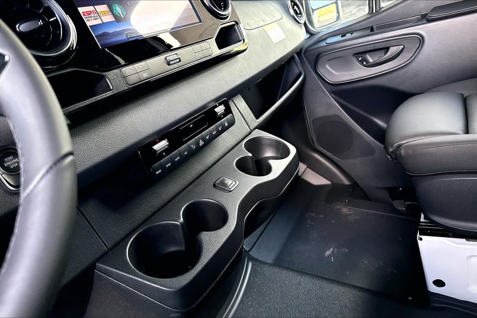 New 2026 Mercedes-Benz Sprinter 2500 image 24
