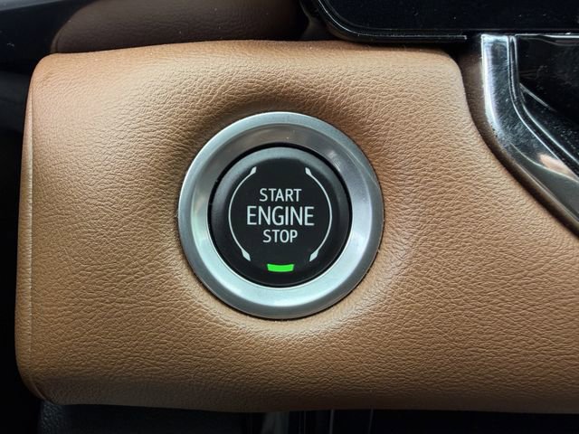Used 2023 GMC Canyon AT4 w/ AT4 Premium Package AWD/4WD image 20