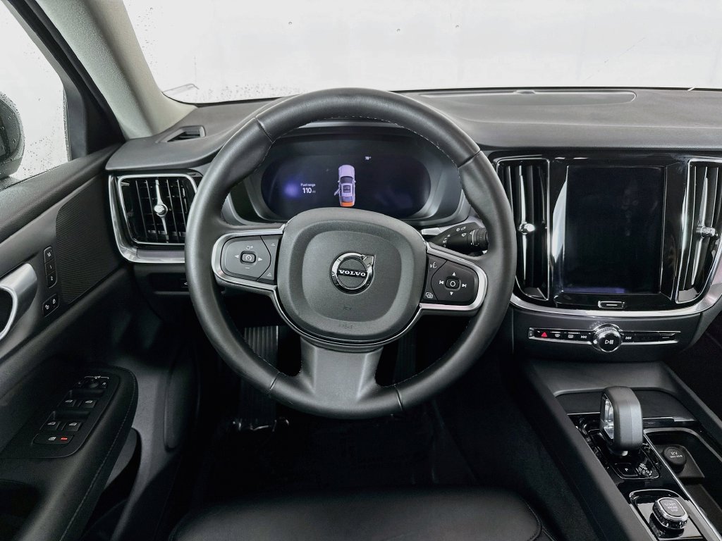 Used 2024 Volvo S60 B5 Core FWD image 31