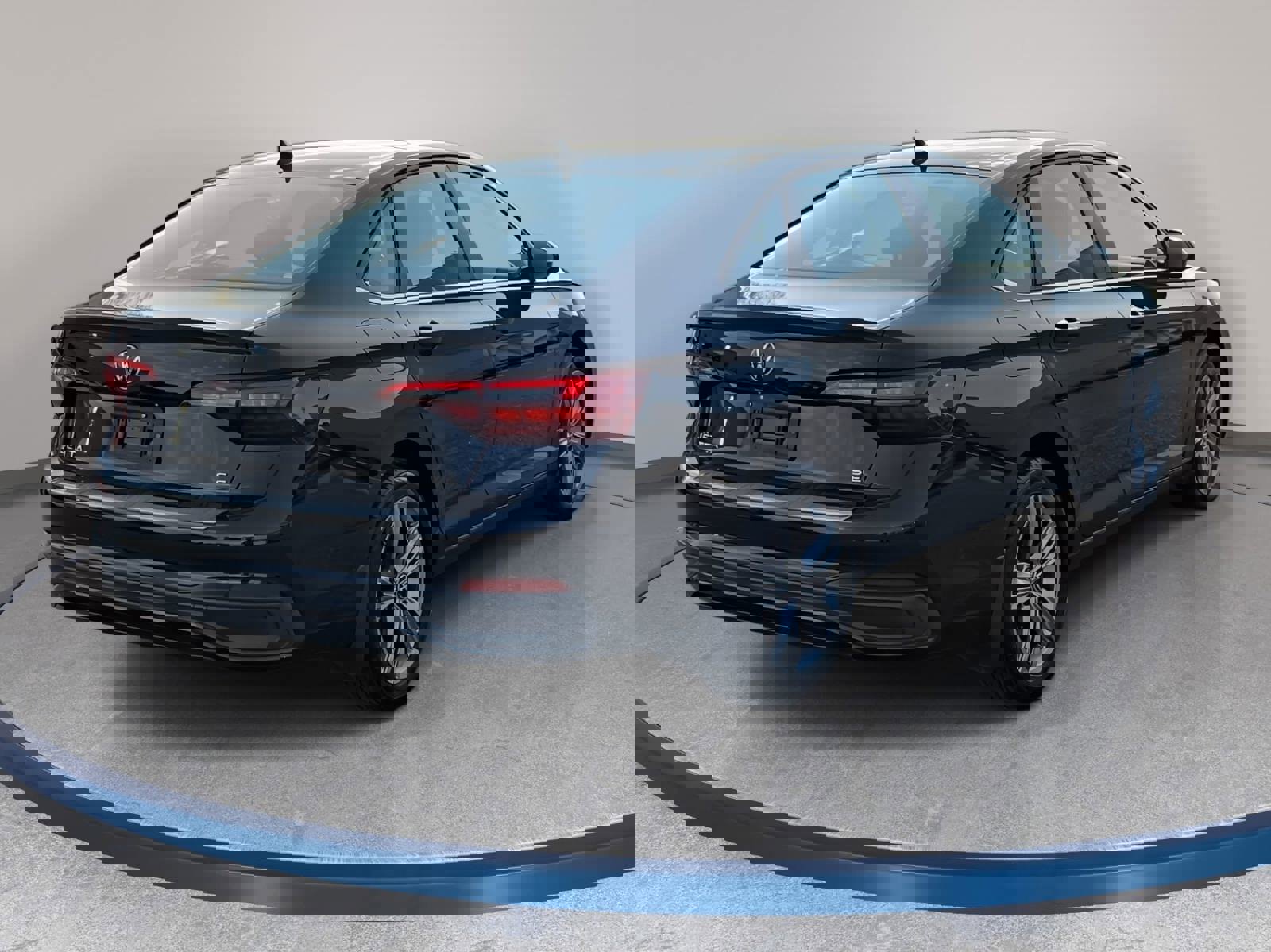 Used 2022 Volkswagen Jetta SE w/ Panoramic Sunroof Package image 5