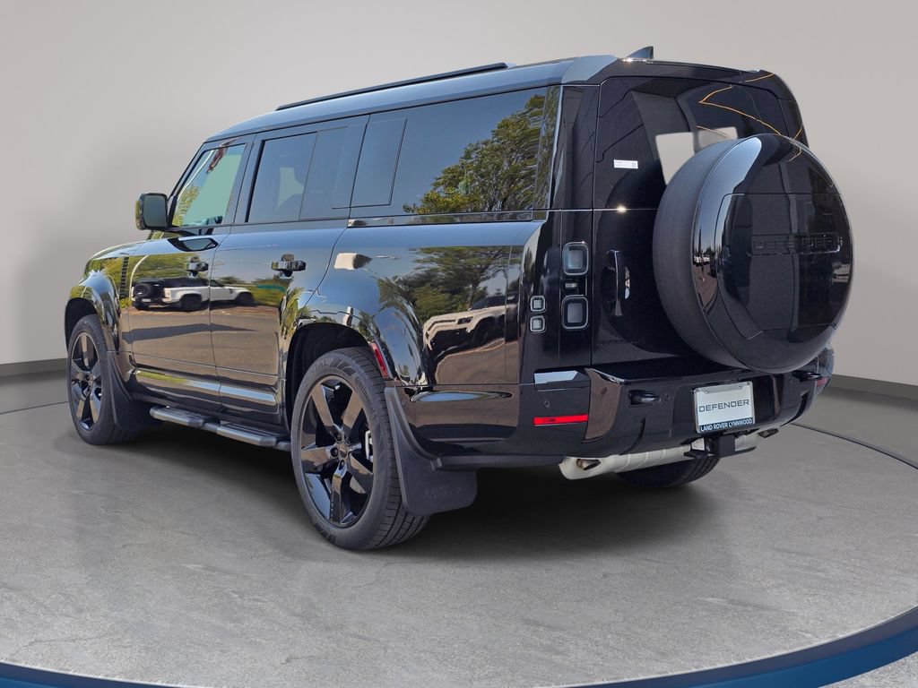 New 2026 Land Rover Defender 130 X-Dynamic SE AWD/4WD image 6