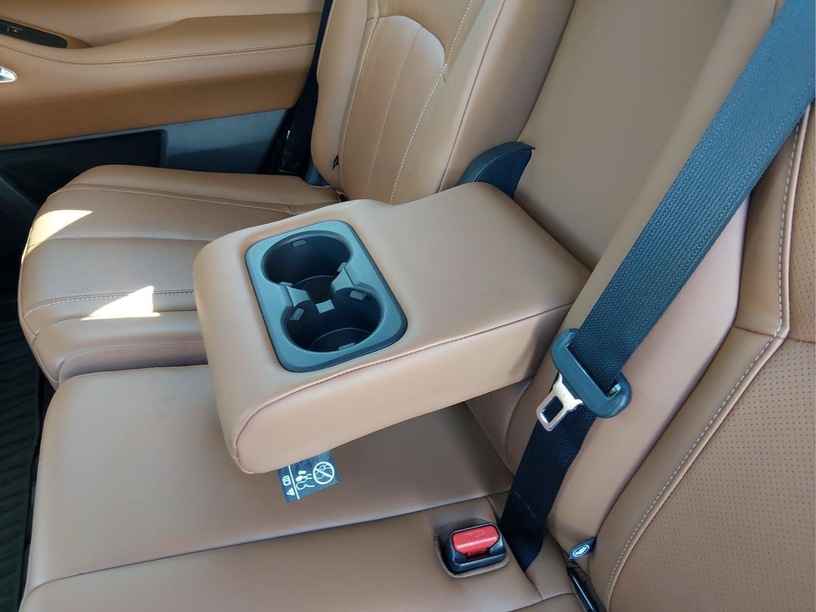 Used 2023 INFINITI QX60 Sensory AWD/4WD image 15