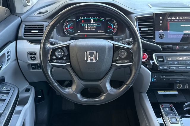 Used 2019 Honda Pilot Elite image 16