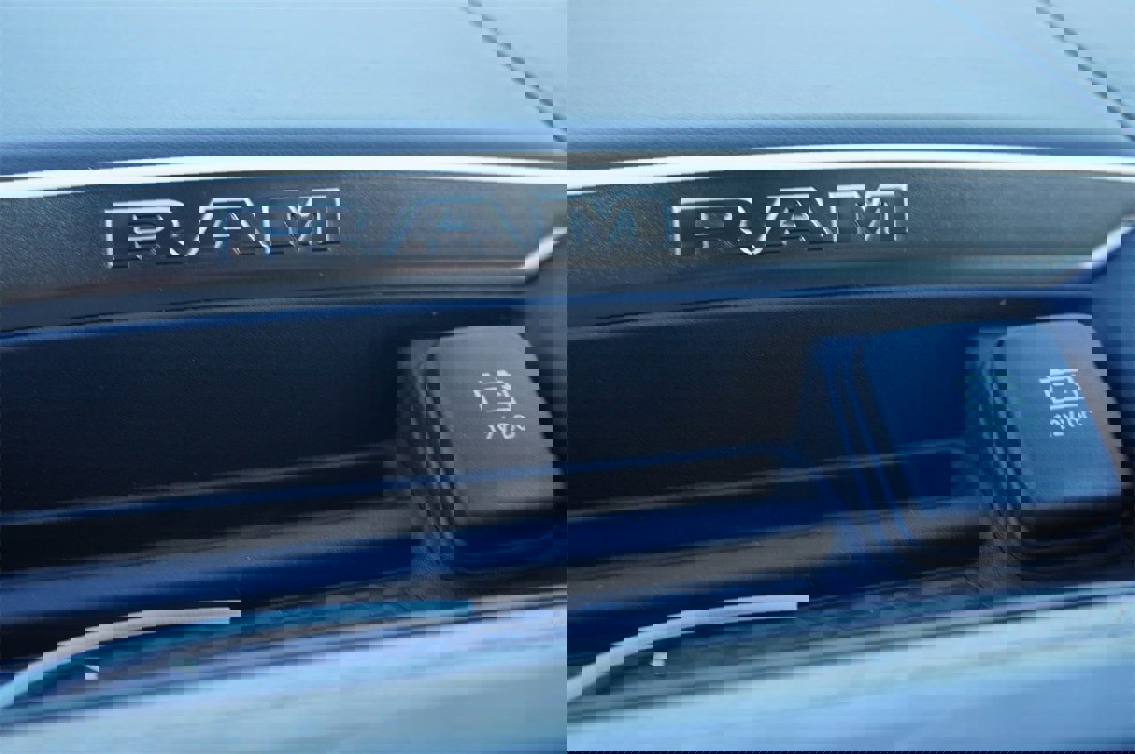 New 2025 RAM 1500 Limited image 6