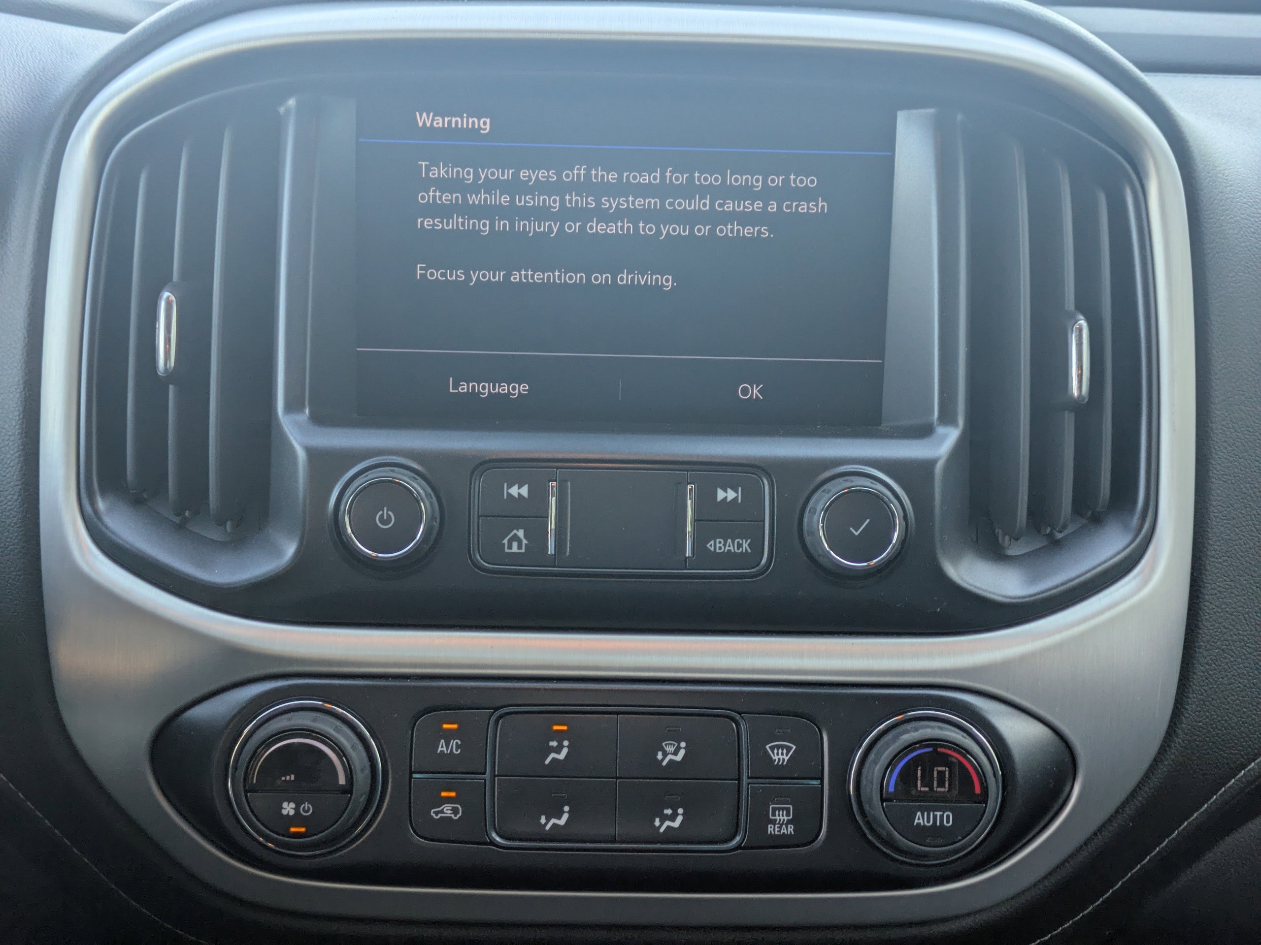 Used 2022 GMC Canyon Elevation w/ Elevation Premium Package image 18