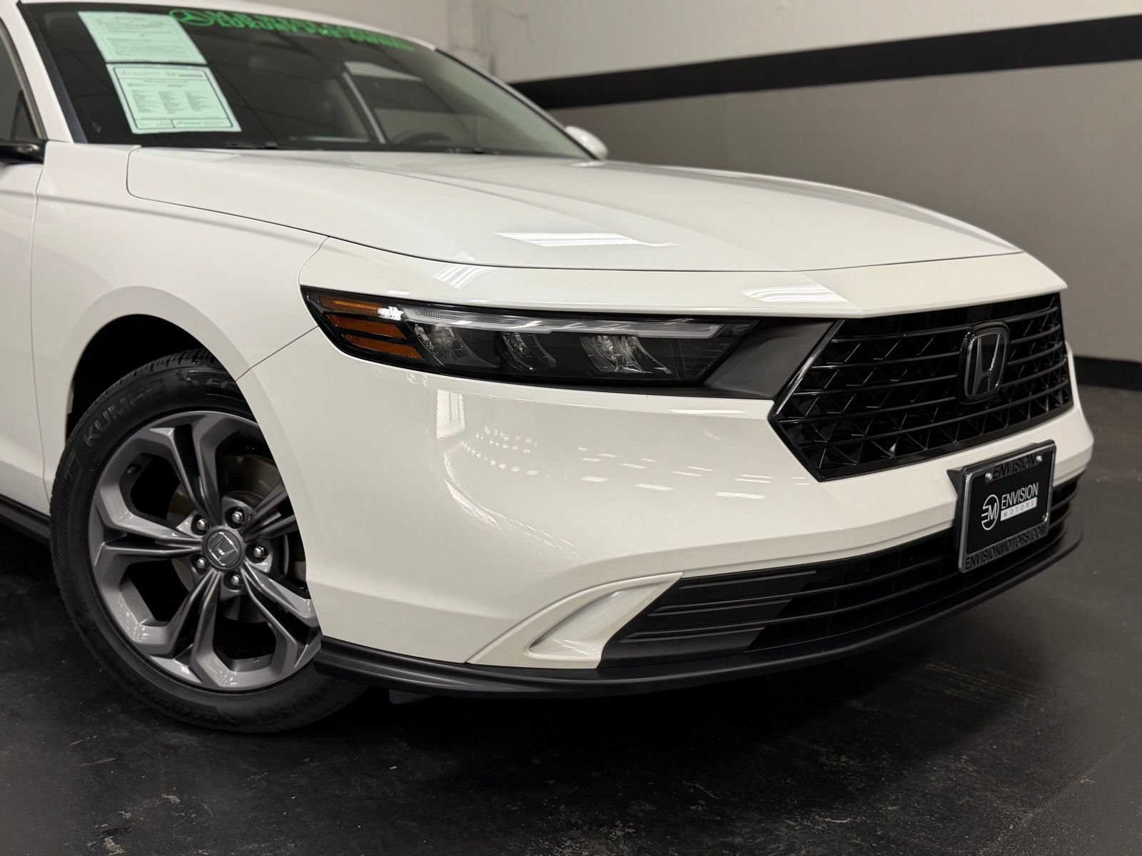 Used 2023 Honda Accord EX image 3