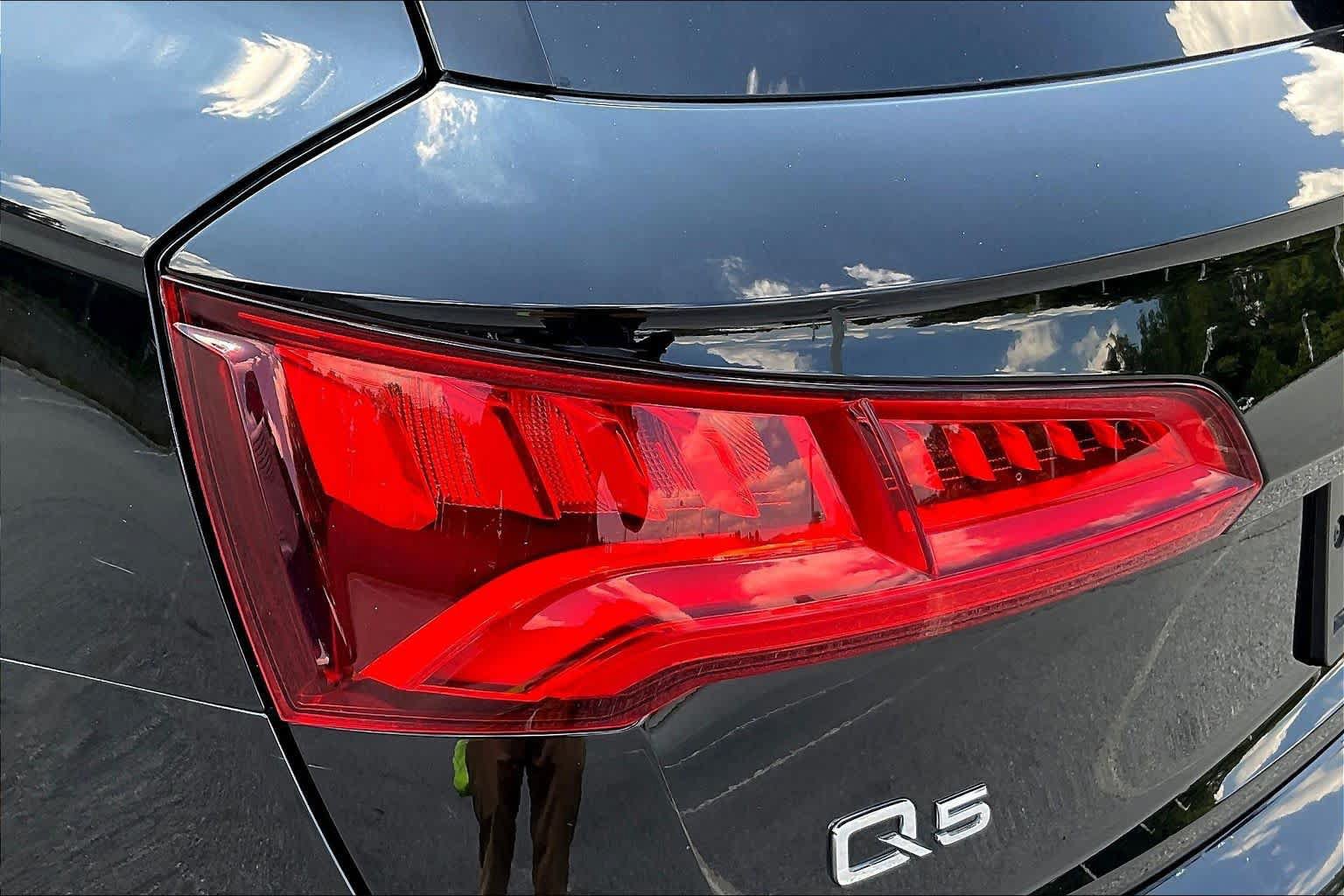 Used 2018 Audi Q5 2.0T Premium Plus AWD/4WD image 29