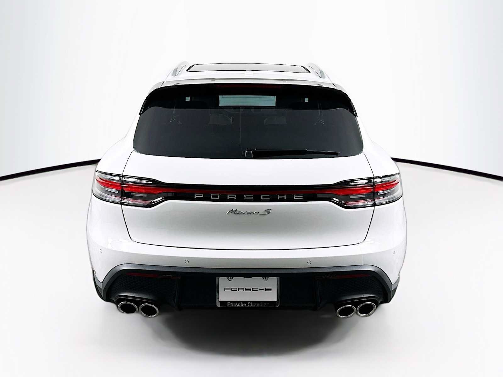 Used 2026 Porsche Macan S AWD/4WD image 10