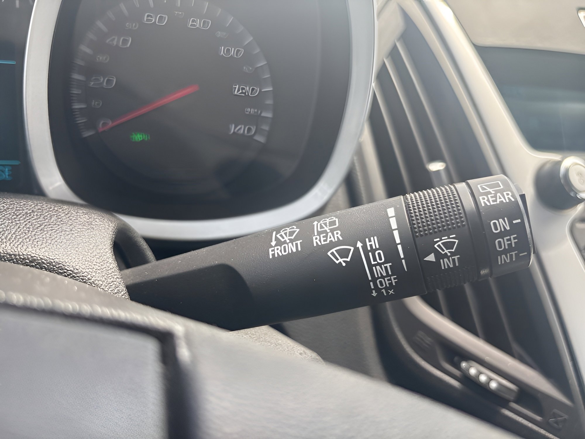 Used 2015 Chevrolet Equinox LS FWD image 21